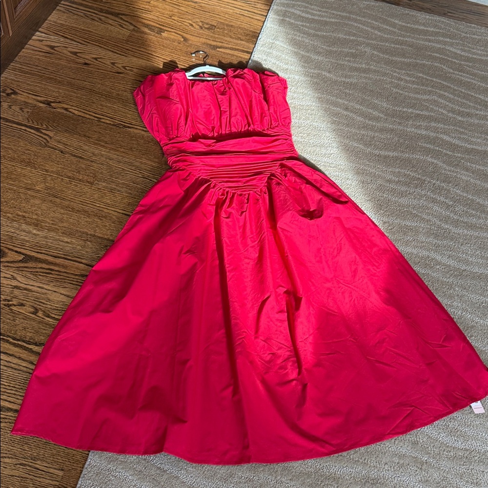 Micas‎ Solid Ruched Maxi Dress - Picture 14 of 17
